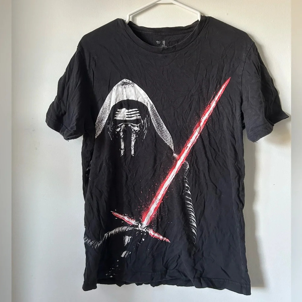 Gap Y2K Star Wars Kylo REN Grunge Graphic Tee